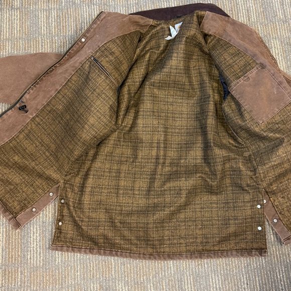 Carhartt brown canvas chore coat with corduroy collar - Picture 6 of 7